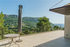 villa à la vente -   13260  CASSIS, surface 205 m2 vente villa - UBI404760321